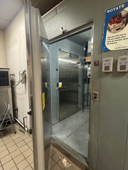 More Photos Of 1985 Route 22 W, Scotch Plains Storefront Retail Office For Lease