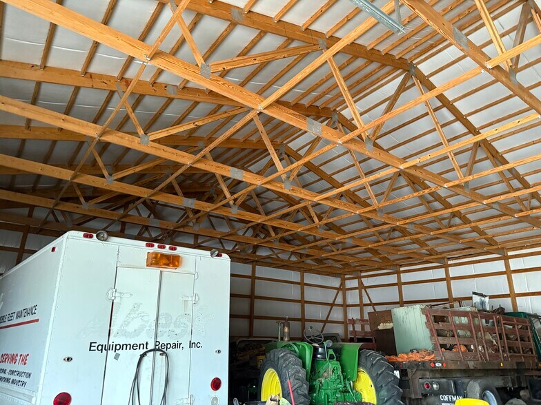 More Photos Of 1302 E Main St, Marion Warehouse For Sale