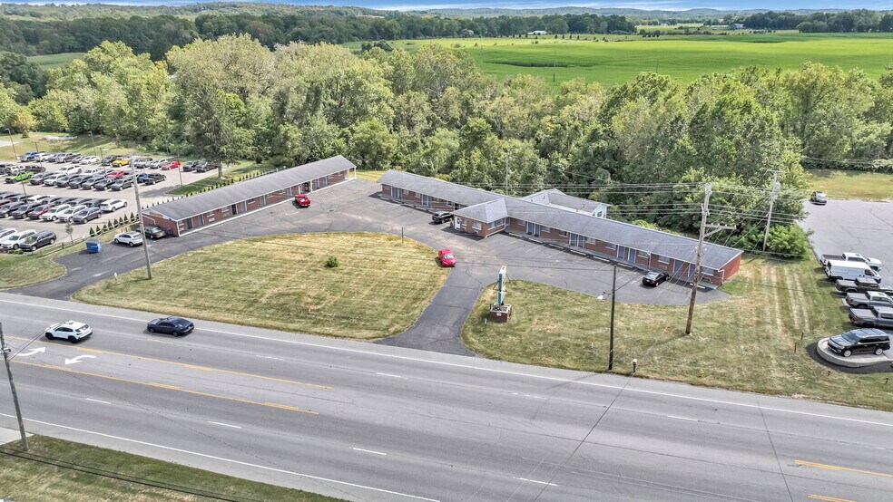 More Photos Of 1342 Hebron Rd, Heath Hotel For Sale