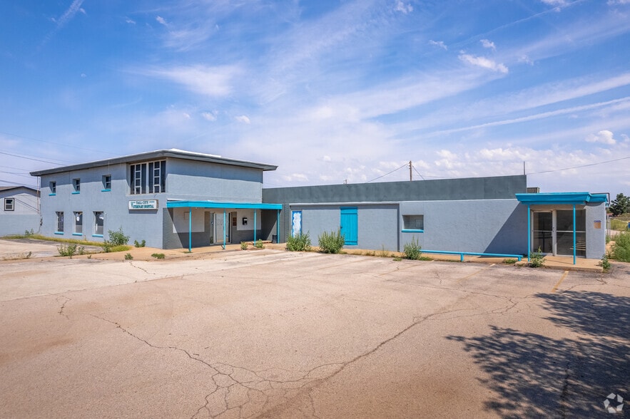 Primary Photo Of 4606 W Wall St, Midland Flex For Sale