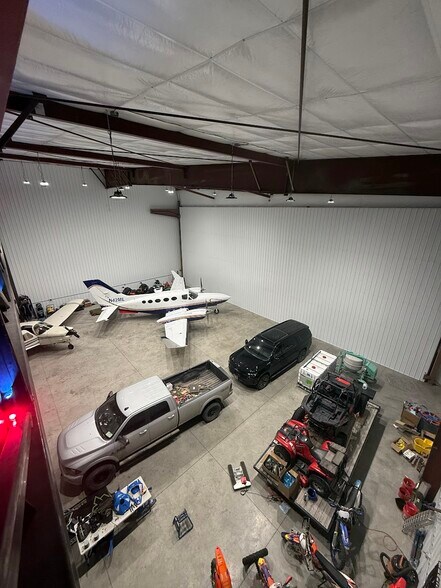 More Photos Of 276 Taxi Ln, Belgrade Specialty For Sale