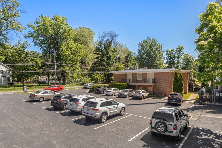 More Photos Of 1410 Russell Rd, Paoli Medical For Lease
