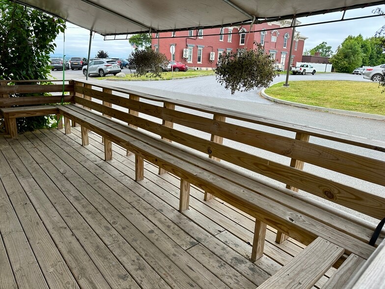 More Photos Of 5 St Patrick Pl, Port Henry Restaurant For Sale