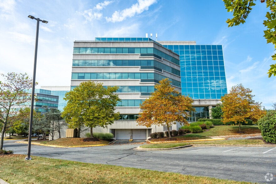 More Photos Of 4061 Powder Mill Rd, Beltsville Office For Lease