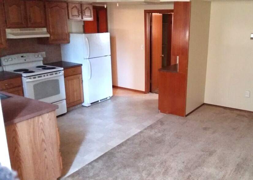 More Photos Of 650 1st Ave NE, Calgary Apartments For Sale