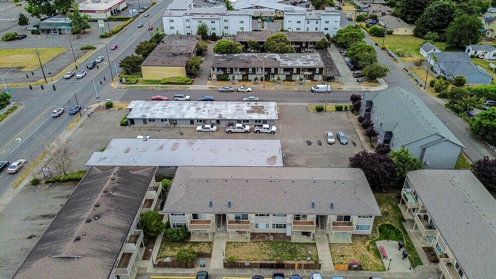 More Photos Of 7603 Pacific Ave, Tacoma Apartments For Sale