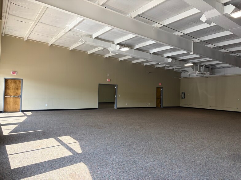 More Photos Of 6600 New Nashville Hwy, Smyrna Freestanding For Lease
