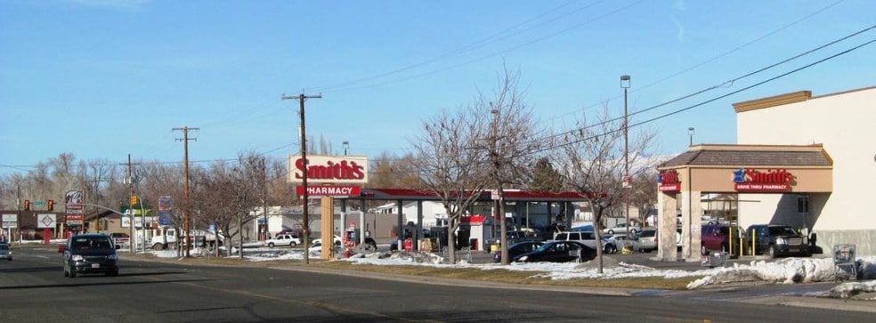 More Photos Of 70 S Fairfield Rd, Layton Storefront For Lease