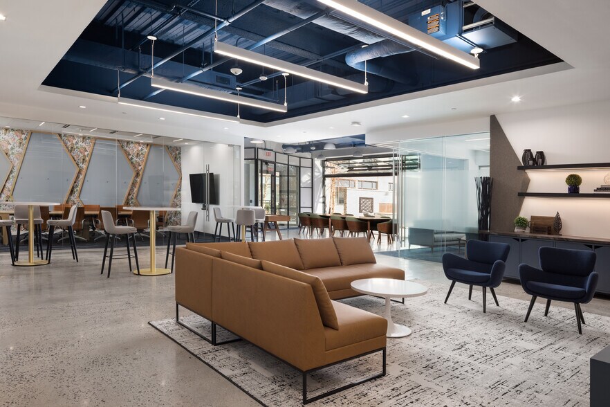 More Photos Of 5870 Trinity Pky, Centreville Unknown For Lease