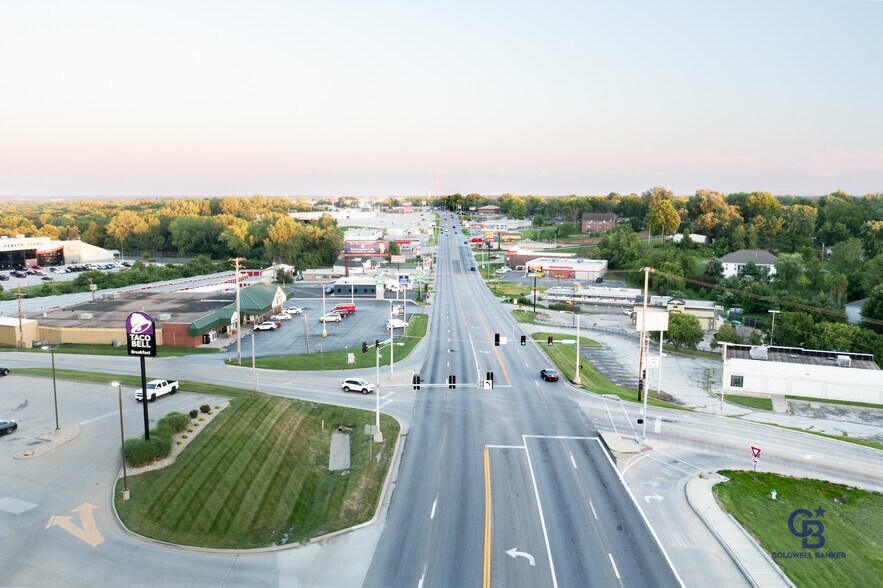 More Photos Of 3311 N Belt Hwy, Saint Joseph Carwash For Sale