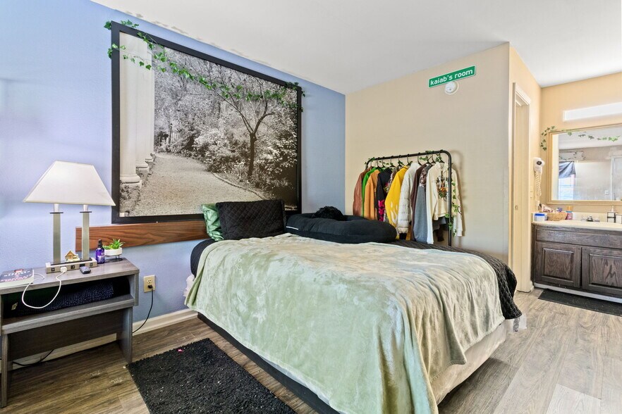 More Photos Of 2350 Chestnut St, Orangeburg Hotel For Sale