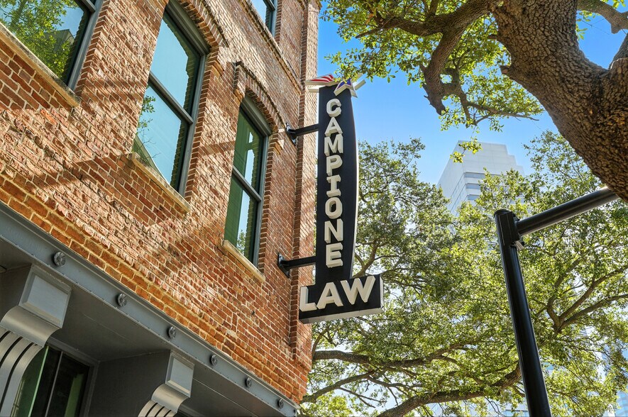 More Photos Of 501 W Bay St, Jacksonville Office For Lease