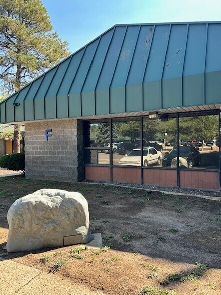 More Photos Of 1515 E Cedar Ave, Flagstaff Office For Lease