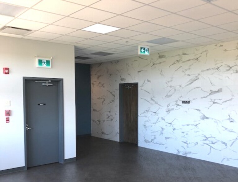 More Photos Of 5305 Magasin Ave, Beaumont General Retail For Sale