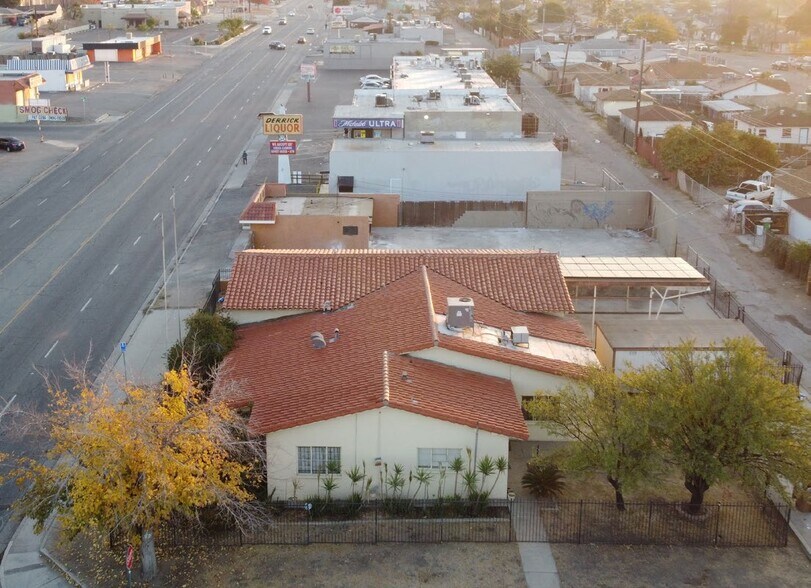 More Photos Of 3201 Niles St, Bakersfield General Retail For Sale