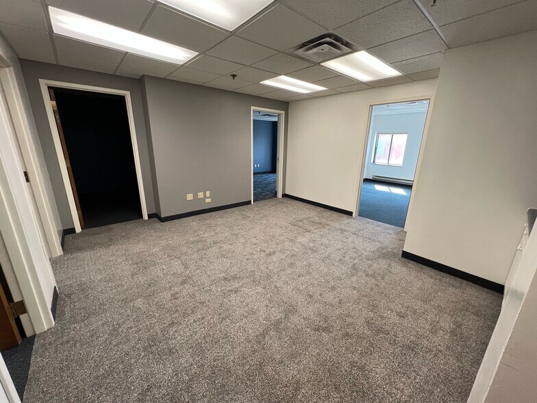 More Photos Of 314 W Superior St, Duluth Medical For Lease