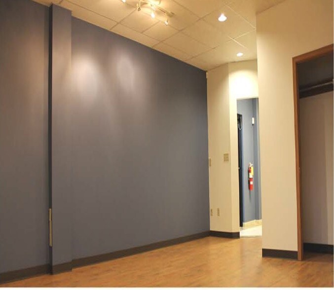 More Photos Of 701 Rodi Rd, Pittsburgh Office For Lease