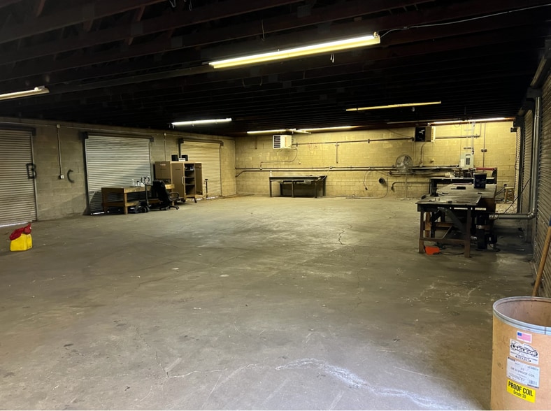 More Photos Of 1321 DuPont Rd, Parkersburg Unknown For Lease