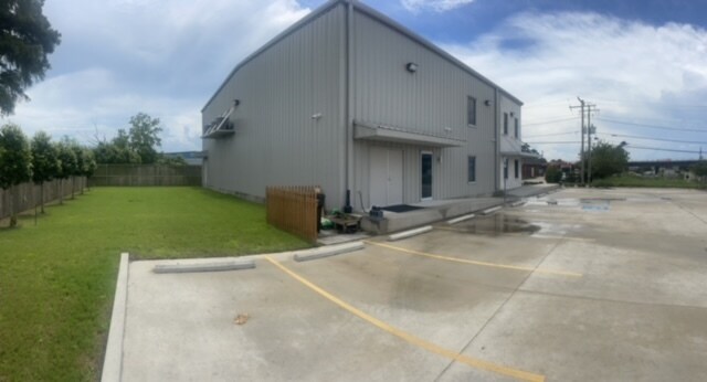 More Photos Of 2728 Decatur St, Kenner Office For Lease