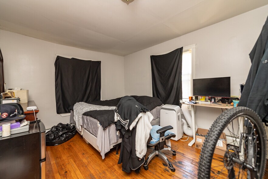 More Photos Of 35 Bradshaw St, Dorchester Apartments For Sale