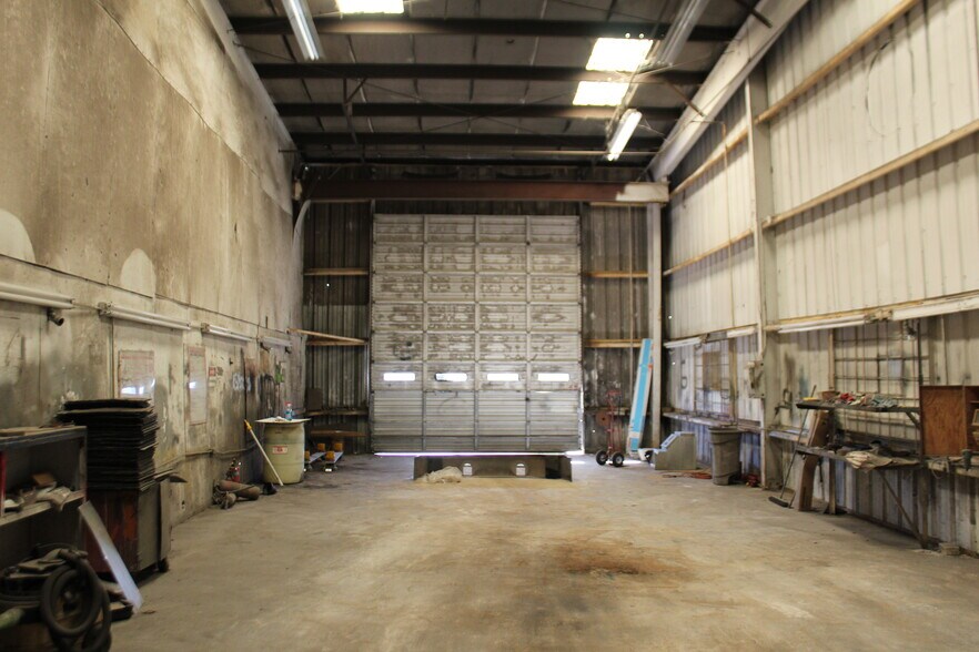 More Photos Of 457 Us-49 S, Jackson Warehouse For Lease