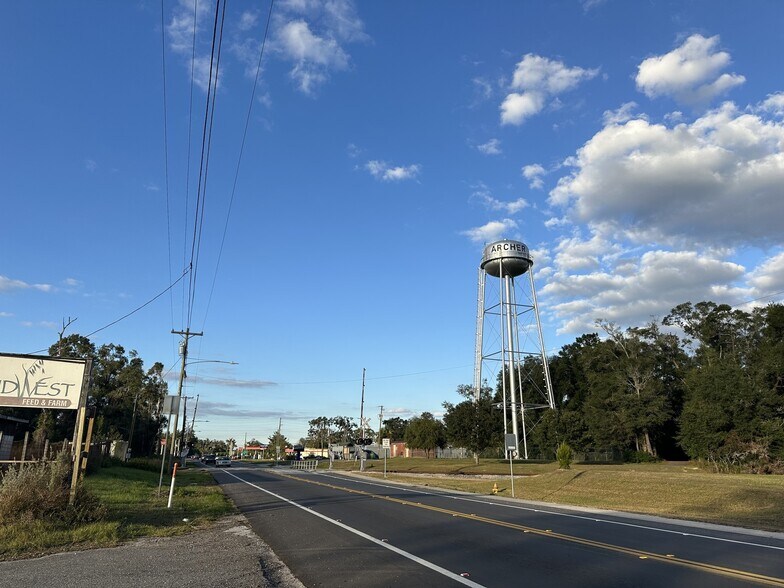 More Photos Of 13046 SW Sr-45, Archer General Retail For Sale