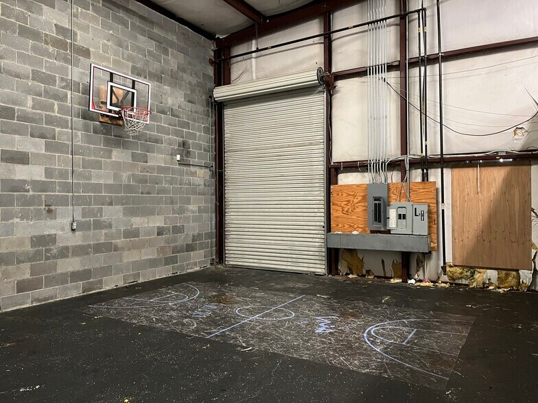 More Photos Of 1345 Boyd Ave NW, Atlanta Unknown For Lease