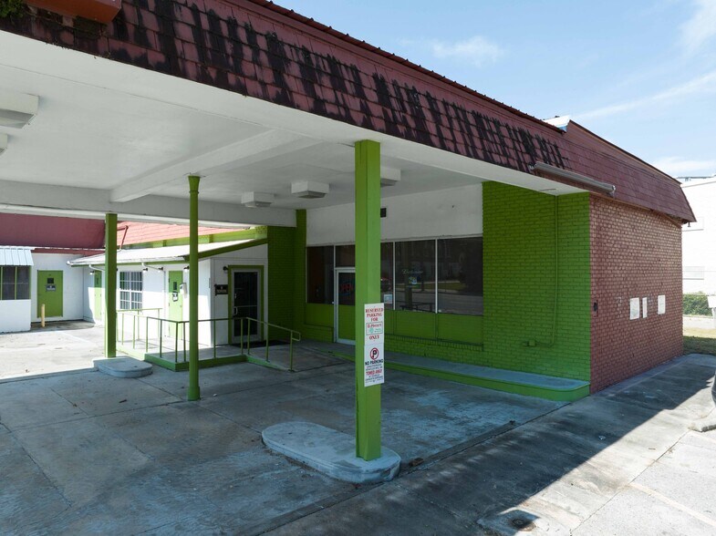 More Photos Of , Live Oak Unknown For Sale