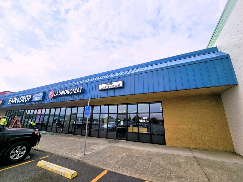 More Photos Of 2632-2638 W Sixth St, The Dalles Storefront Retail Office For Lease