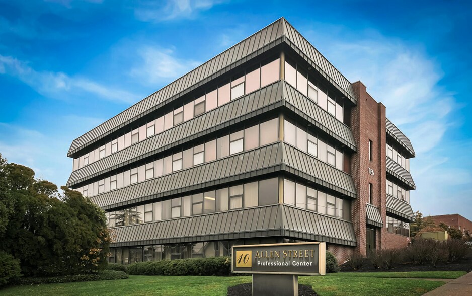 More Photos Of 10 Allen St, Toms River Office For Lease