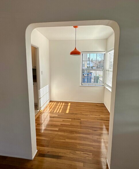 More Photos Of 2517 20th St, Santa Monica Apartments For Sale