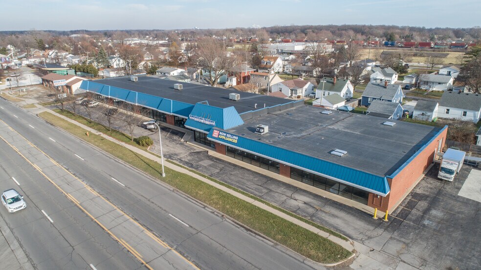 More Photos Of 630 N Telegraph Rd, Monroe Freestanding For Lease