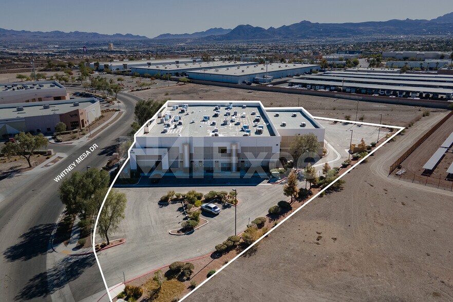 More Photos Of 1710 Whitney Mesa Dr, Henderson Warehouse For Lease