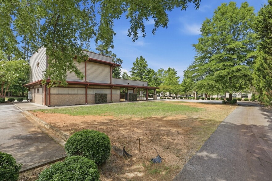 More Photos Of 142 Mall Connector Rd, Greenville Land For Sale