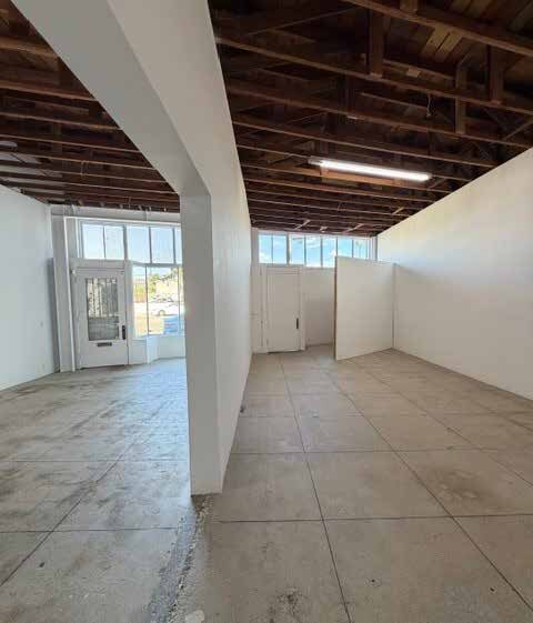 More Photos Of 4650 W Washington Blvd, Los Angeles Storefront For Lease