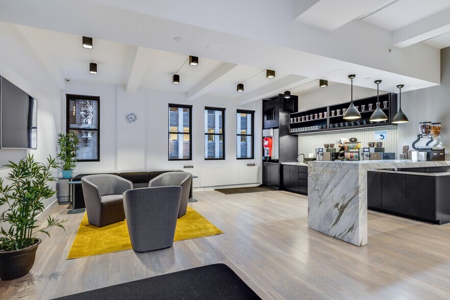 More Photos Of 110 W 40th St, New York Office For Lease
