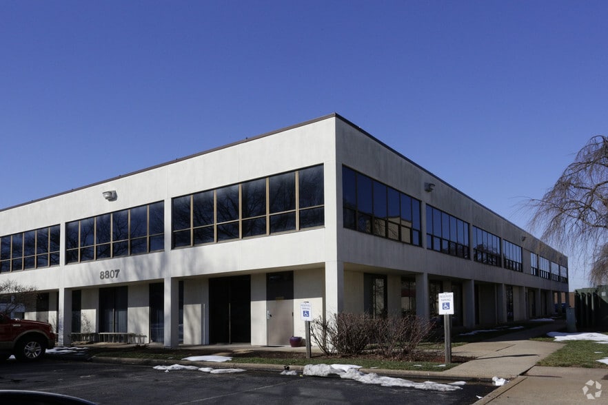 More Photos Of 8809 Sudley Rd, Manassas Office For Lease