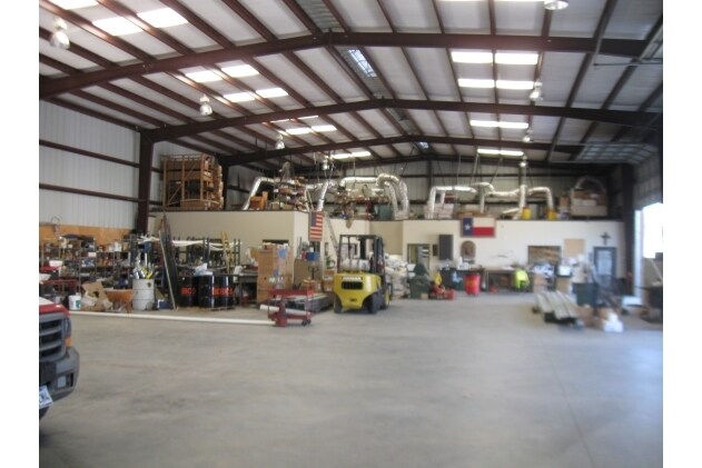 More Photos Of 6606 Lindbergh Ave, Houston Warehouse For Lease
