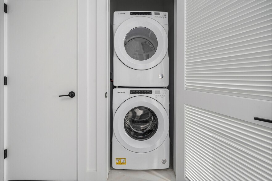 More Photos Of 30-32 McAdoo ave, Jersey City Apartments For Sale