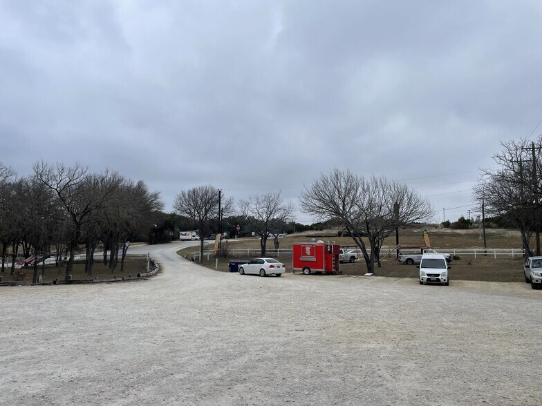 More Photos Of 10151 State Highway 16 S, Pipe Creek Office Residential For Sale