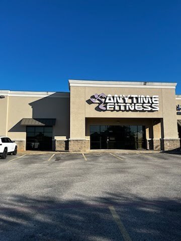 Primary Photo Of 1013 Wal St, Longview Storefront Retail Office For Lease