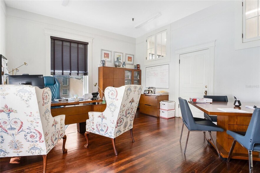 More Photos Of 13 W Pine St, Orlando Storefront Retail Office For Lease