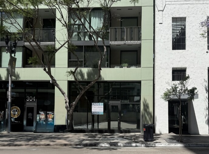 Primary Photo Of 350 11th Ave, San Diego Apartments For Lease