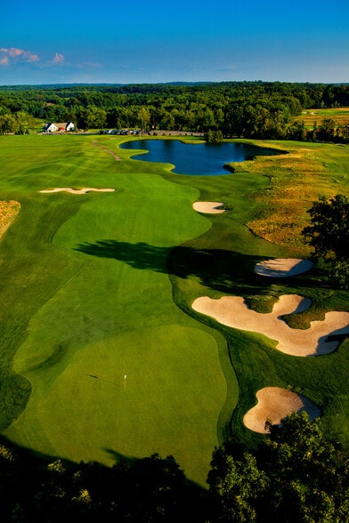 More Photos Of 61809 Stonegate Dr, Centreville Golf Course Driving Range For Sale