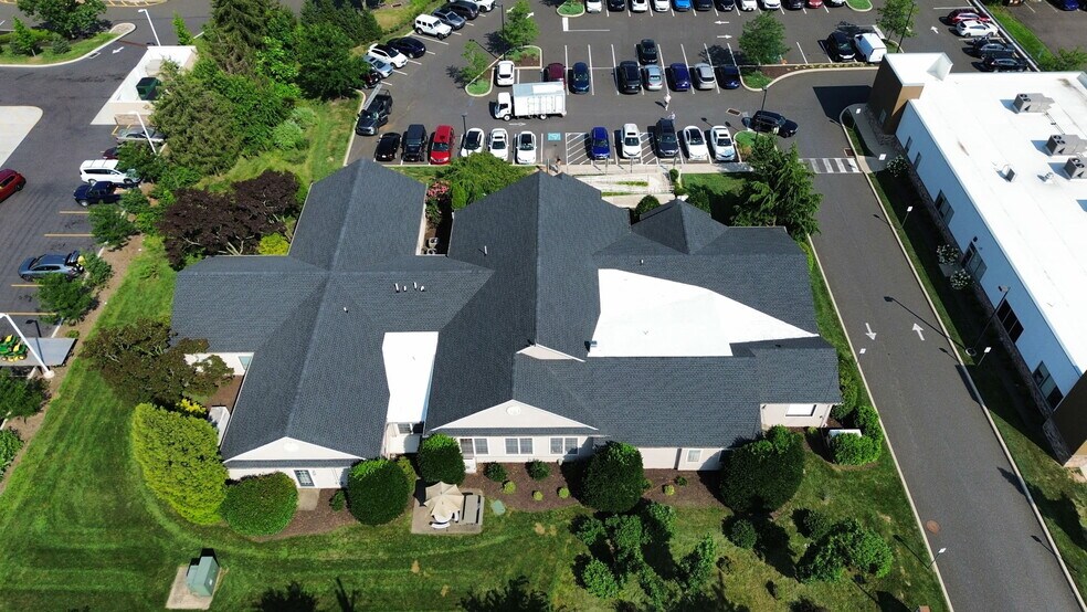 More Photos Of 1970 N Broad St, Lansdale Medical For Lease