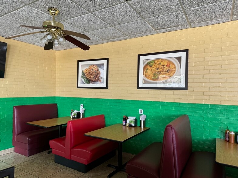 More Photos Of 315 N Bell Blvd, Cedar Park Restaurant For Lease