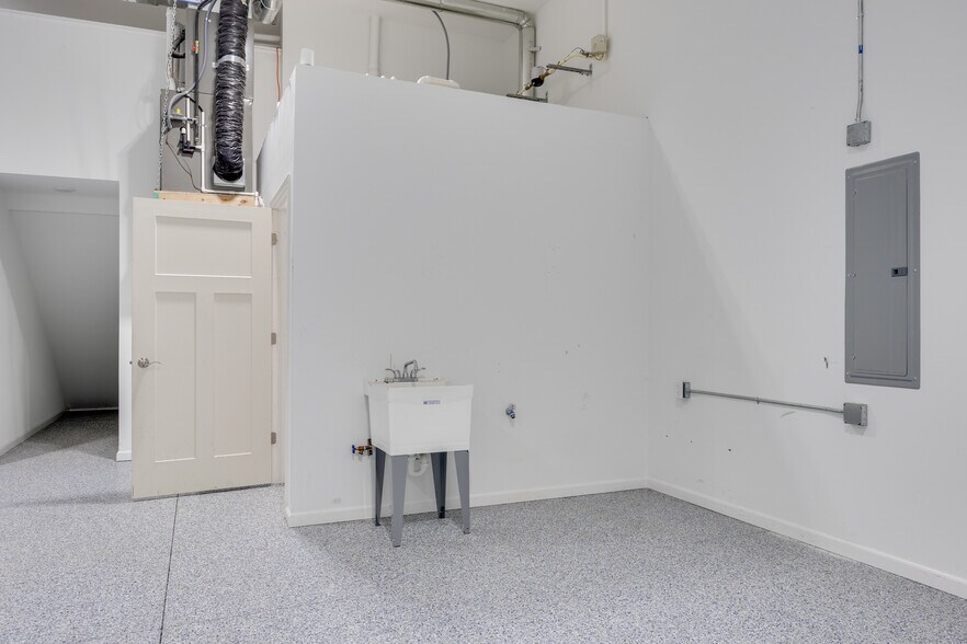 More Photos Of 4323 Duraform Ln, Windsor Industrial For Sale