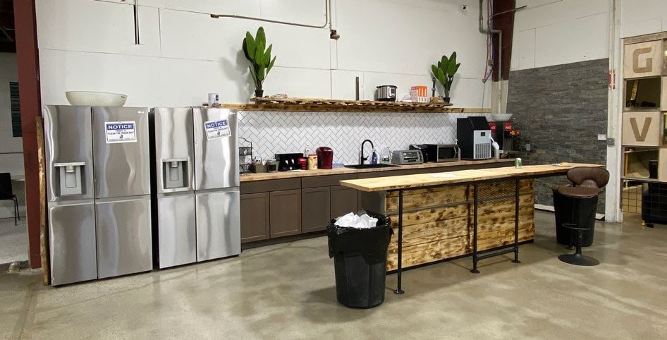 More Photos Of 1657 N State St, Lehi Manufacturing For Sale