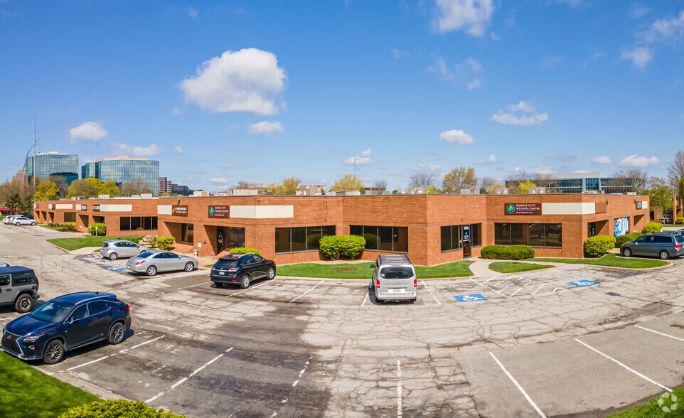 More Photos Of 6600 College Blvd, Overland Park Office For Lease
