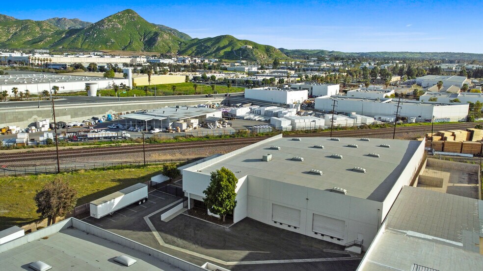 More Photos Of 1350 Citrus St, Riverside Manufacturing For Lease